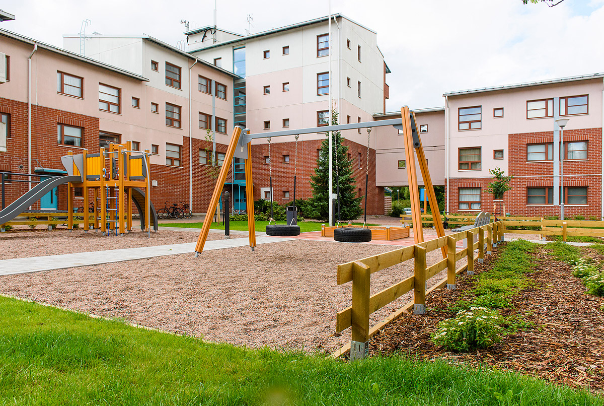 Asunto-osakeyhtiö, Helsinki: maanrakennus, puutarha- ja kivityöt